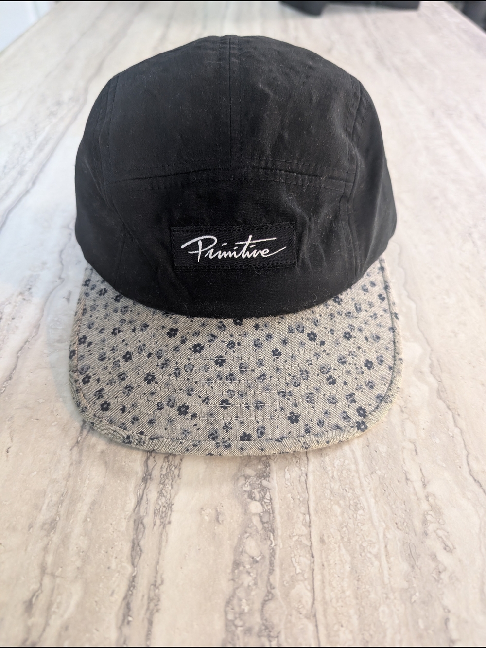 Primitive Men’s Black Cap with Patterned Gray Brim